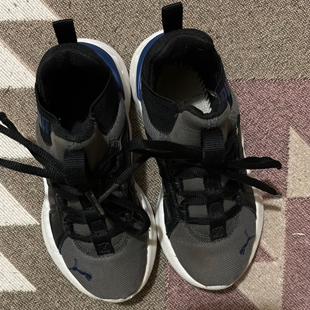 Kids (Boy) Gray and Black Puma Sneakers- 11